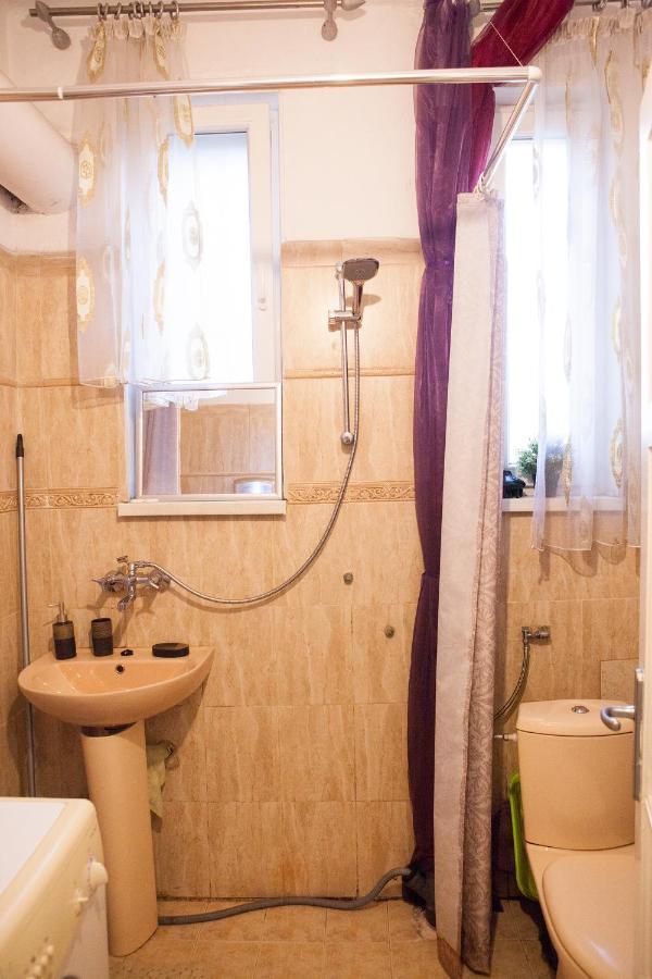 Botev Apartment Sofia Bagian luar foto