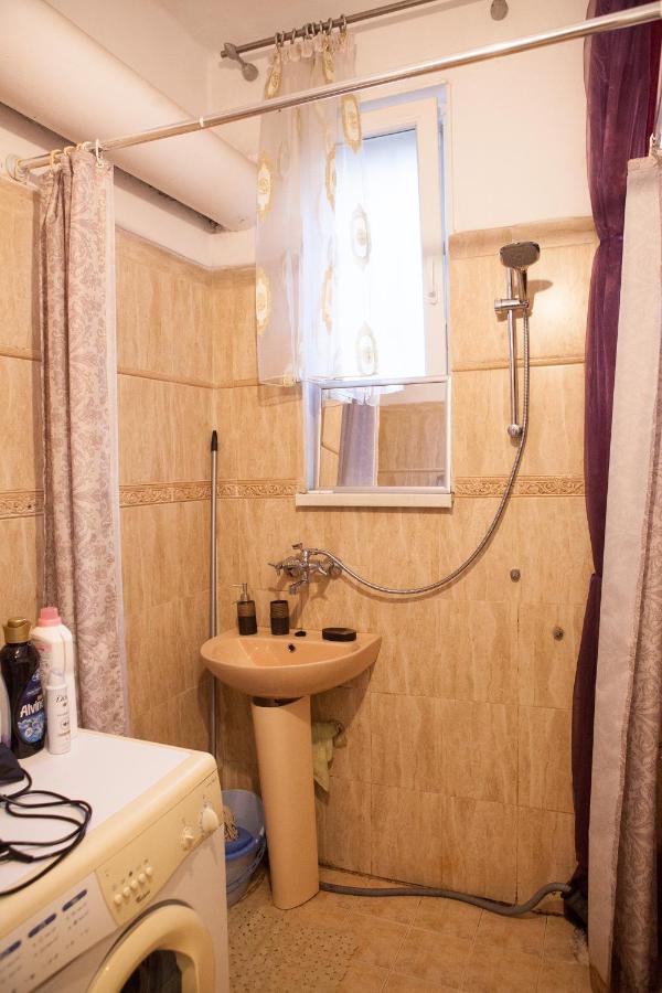 Botev Apartment Sofia Bagian luar foto