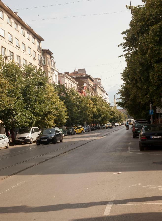 Botev Apartment Sofia Bagian luar foto