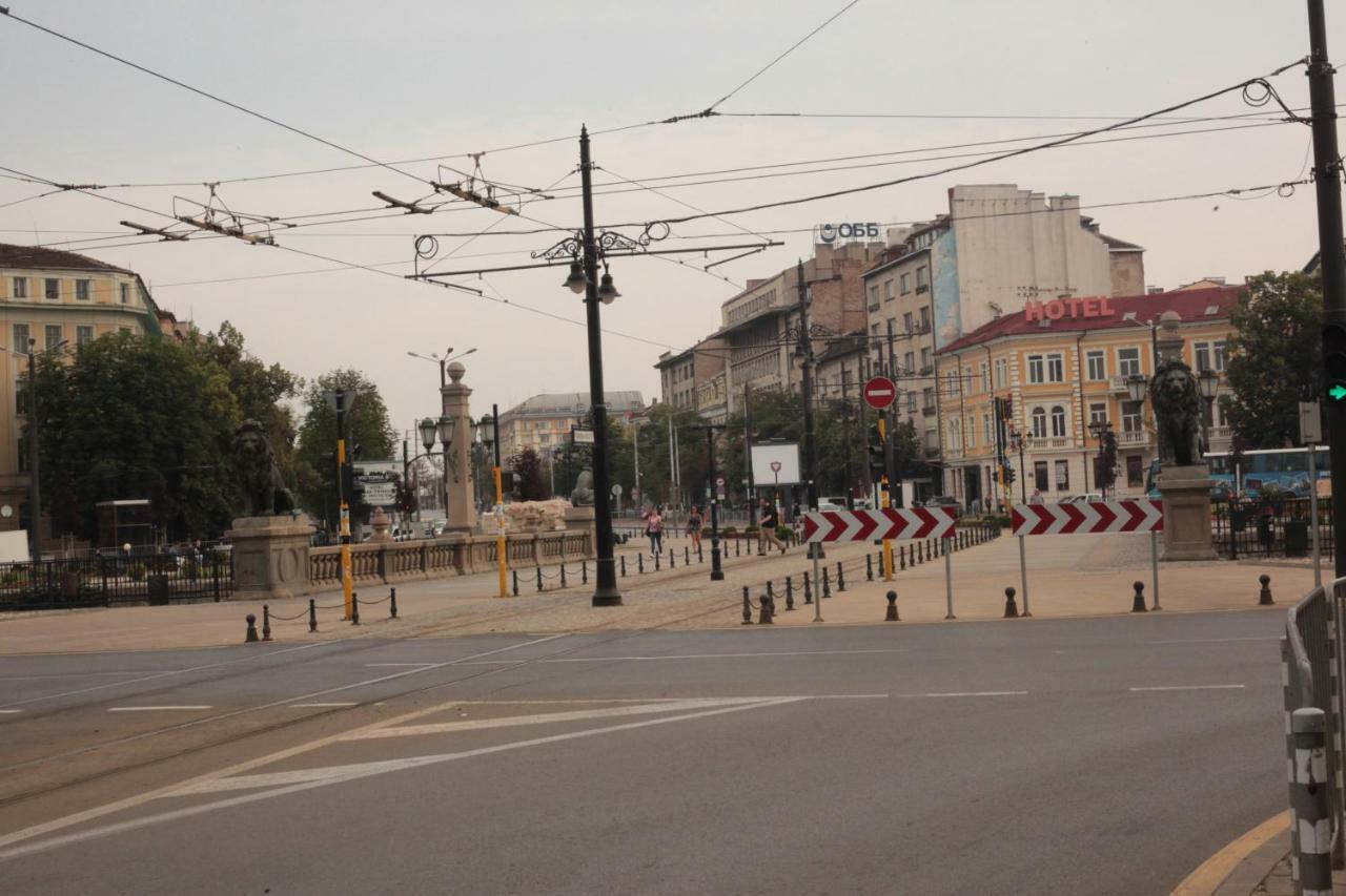 Botev Apartment Sofia Bagian luar foto